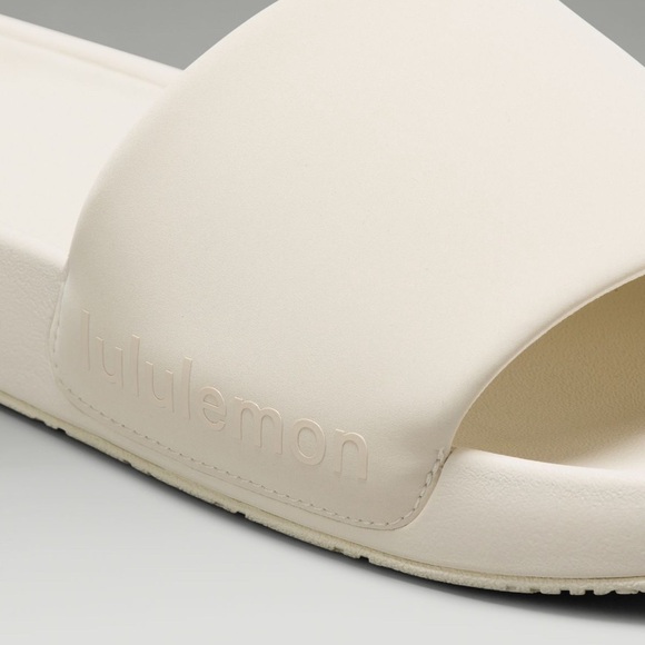 Lululemon Men’s RestFeel Slides in Light Ivory Size 10 - Picture 5 of 12